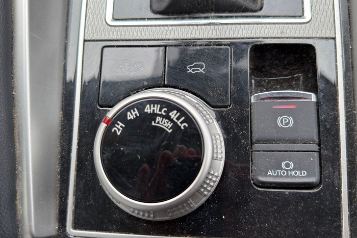 2022 Mitsubishi Pajero Sport GLS