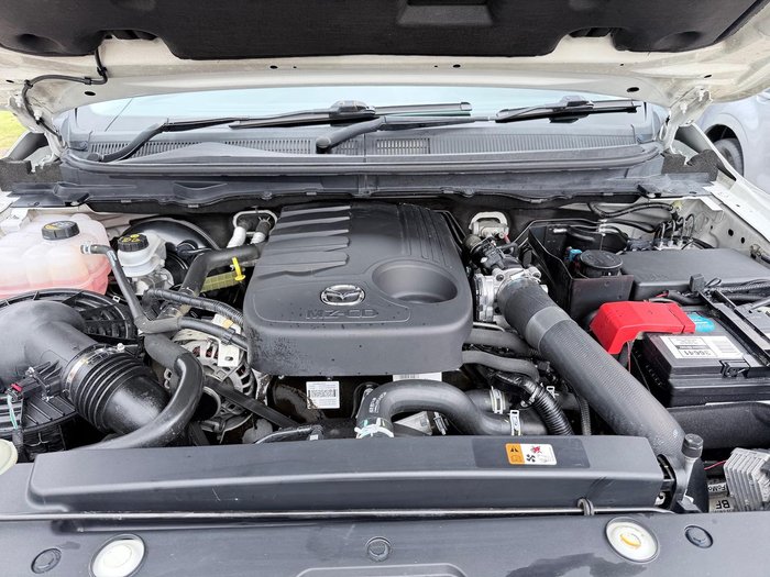 2015 Mazda BT-50 XTR UP 4X4 Dual Range Cool White