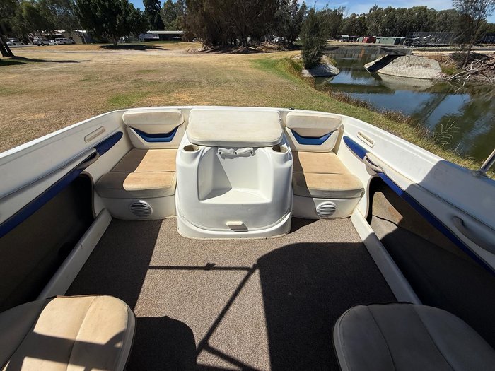 2003 Bayliner 205 Bowrider
