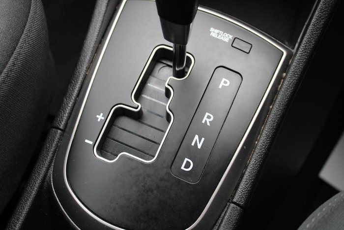 2014 Hyundai Accent Active