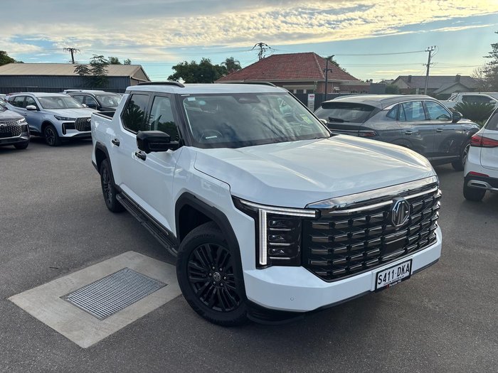 2025 MG MGU9 Explore Pro EKK1C MY25 4X4 Dual Range Alpine White