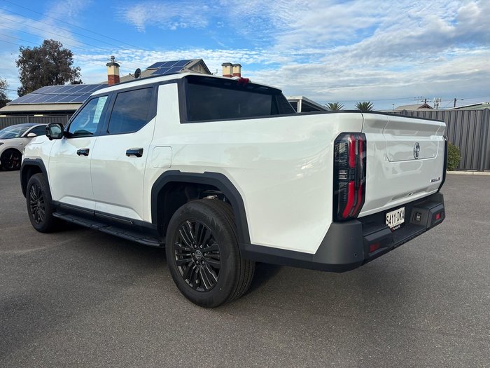 2025 MG MGU9 Explore Pro EKK1C MY25 4X4 Dual Range Alpine White