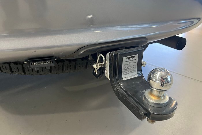 2021 Isuzu MU-X LS-U