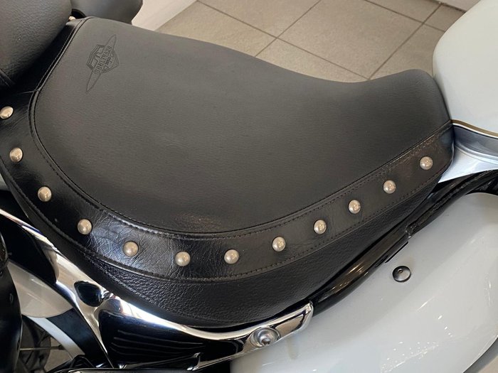 2012 Suzuki Boulevard C50T (VL800T) Boulevard White