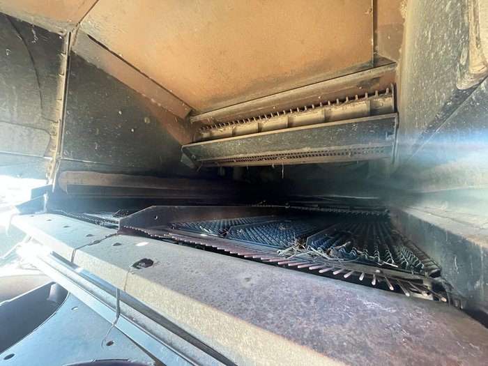 2009 New Holland Cr9070