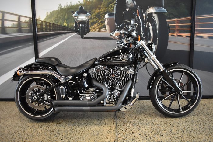 2016 HARLEY-DAVIDSON FXSB SOFTAIL BREAKOUT