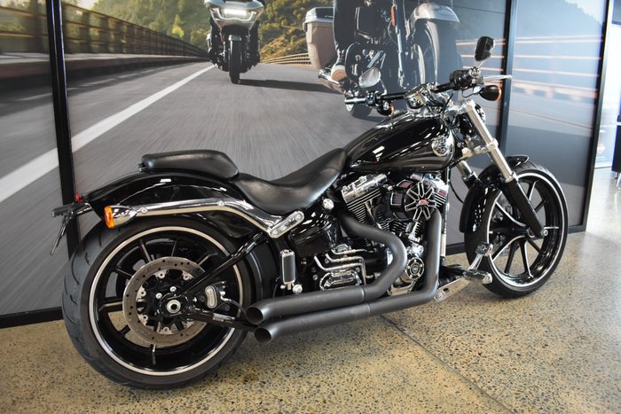 2016 HARLEY-DAVIDSON FXSB SOFTAIL BREAKOUT