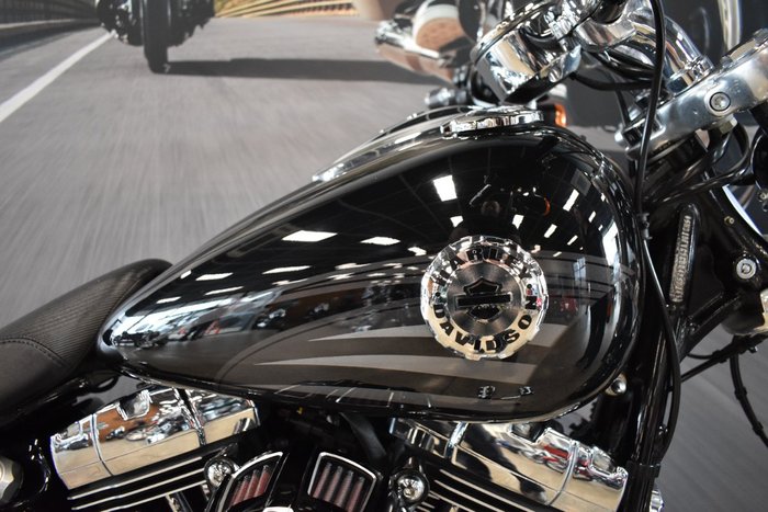 2016 HARLEY-DAVIDSON FXSB SOFTAIL BREAKOUT