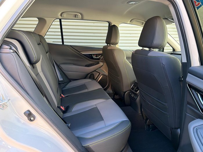 2025 Subaru Outback AWD Sport XT