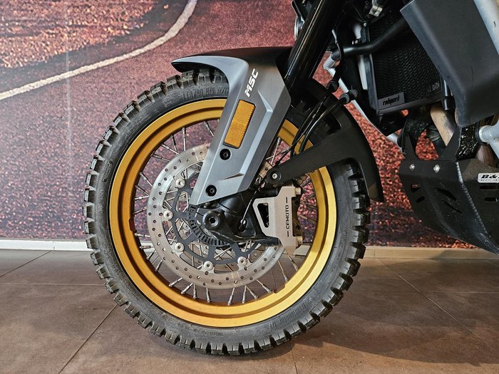 2023 CFMOTO 800MT Touring MT White