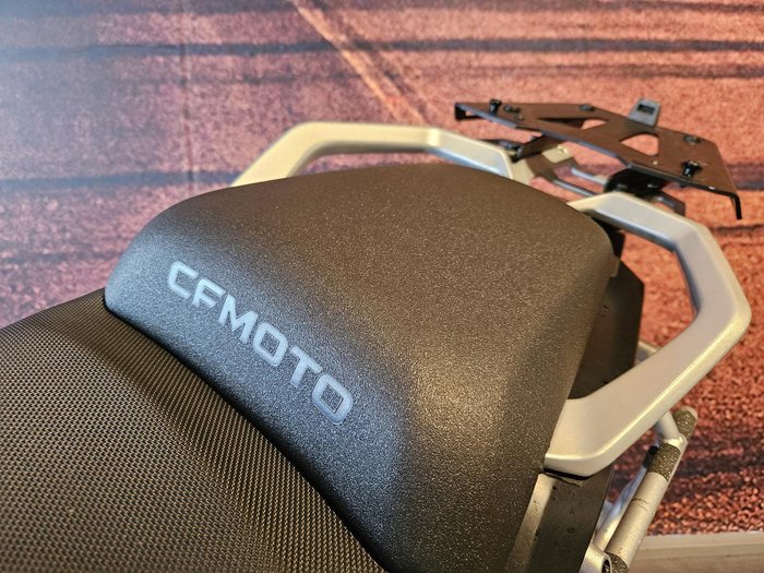 2023 CFMOTO 800MT Touring MT White