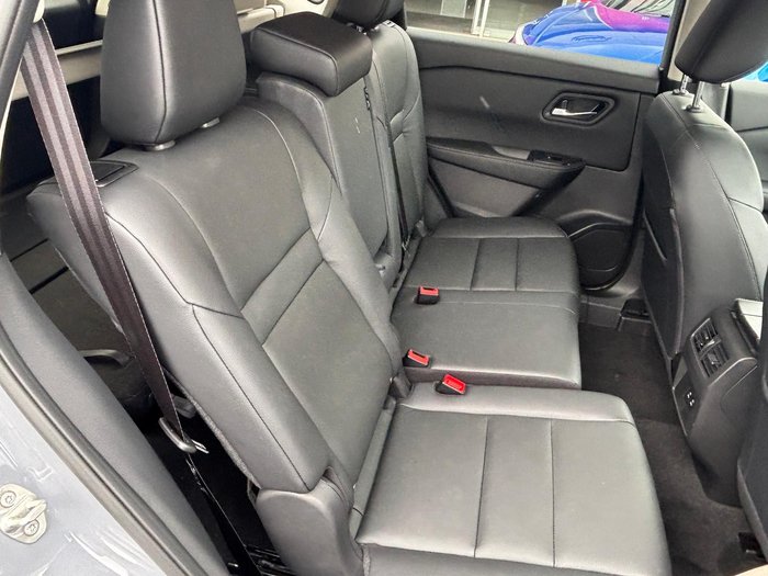 2026 Nissan X-TRAIL ST-L