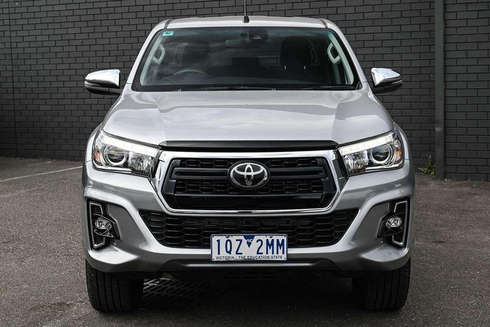 2020 Toyota Hilux SR5