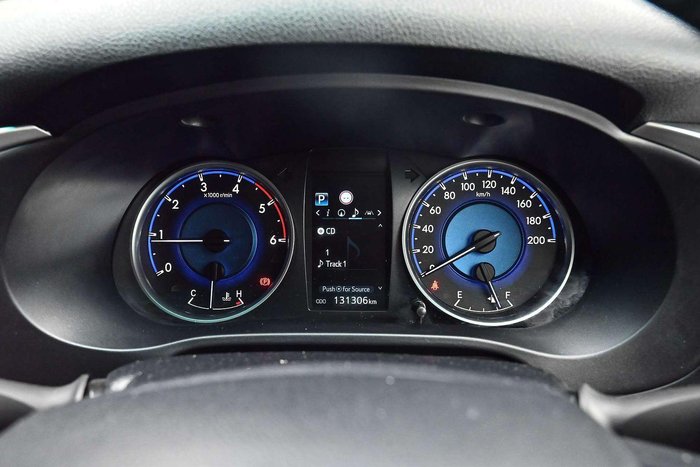 2020 Toyota Hilux SR5