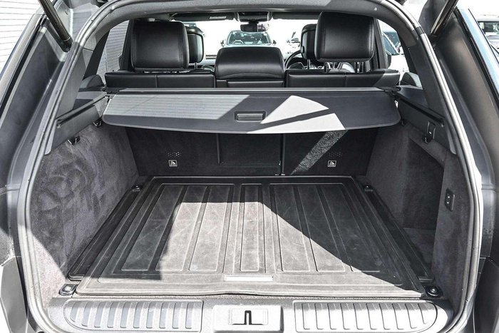 2022 Land Rover Range Rover Sport D300 SE