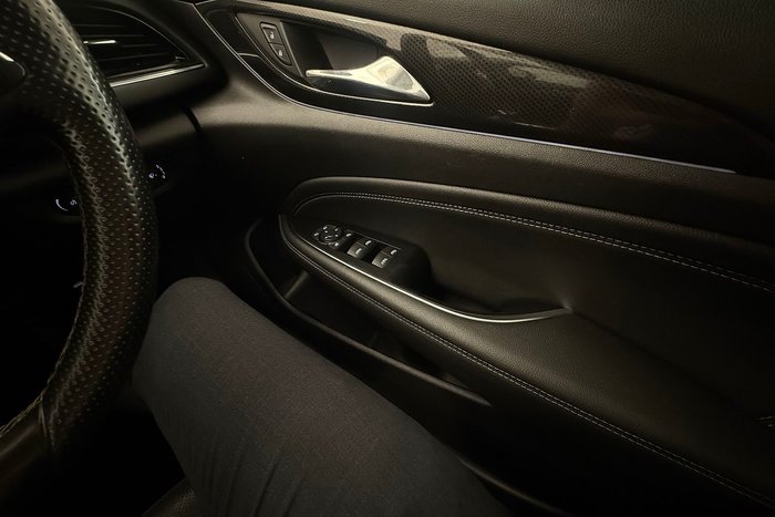 2018 Holden Commodore RS-V