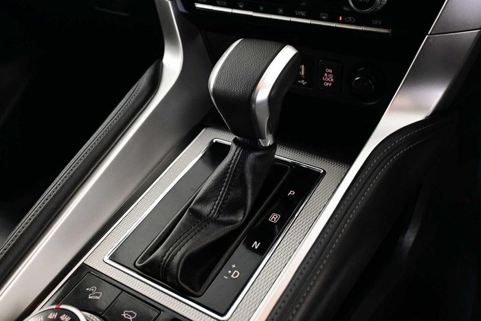 2025 Mitsubishi Pajero Sport GLS