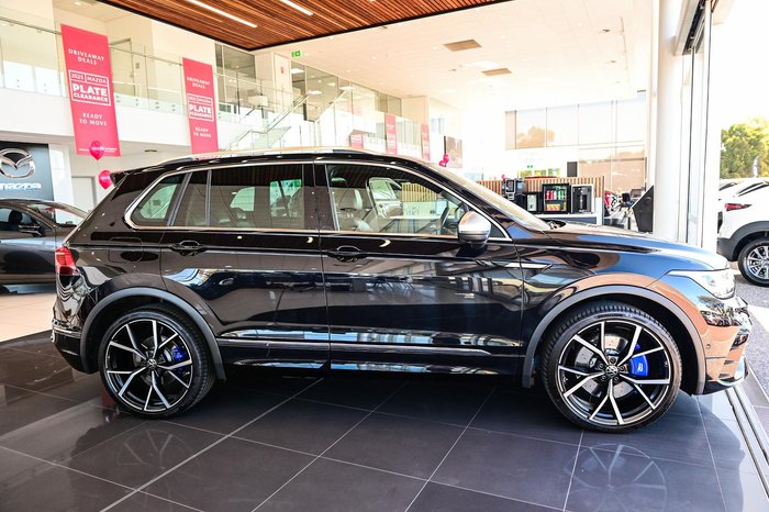2023 Volkswagen Tiguan R
