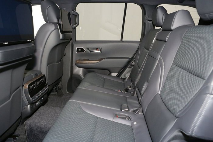 2026 Toyota Landcruiser Sahara