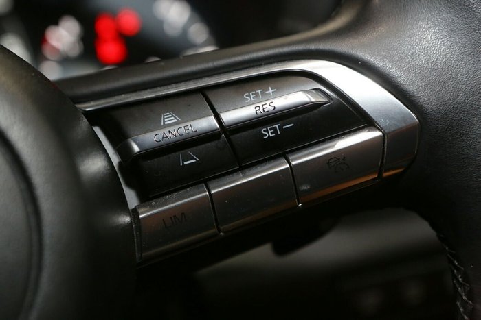 2022 Mazda MX-30 G20e Evolve