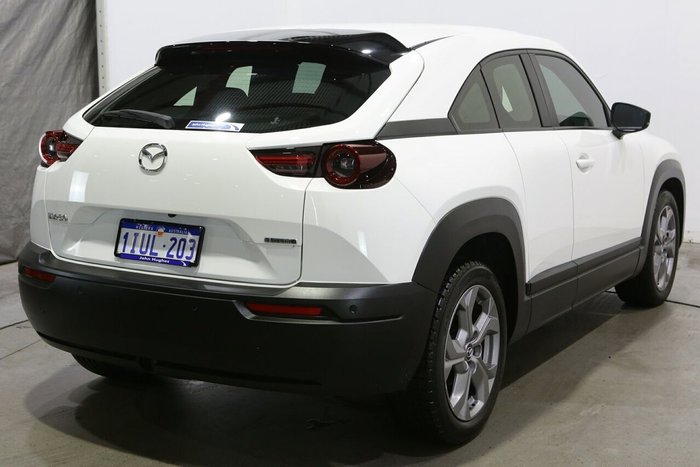 2022 Mazda MX-30 G20e Evolve