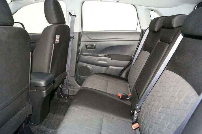 2020 Mitsubishi ASX ES