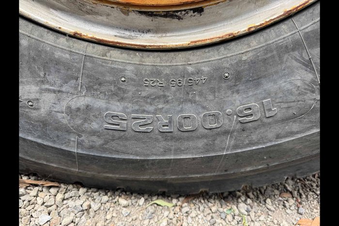 1999 Liebherr Ltm1080-1