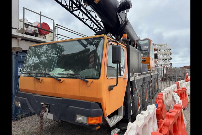 1999 Liebherr Ltm1080-1