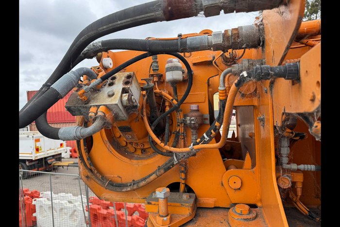 1999 Liebherr Ltm1080-1