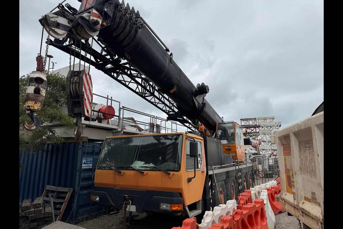 1999 Liebherr Ltm1080-1