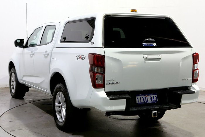 2022 Isuzu D-MAX LS-M