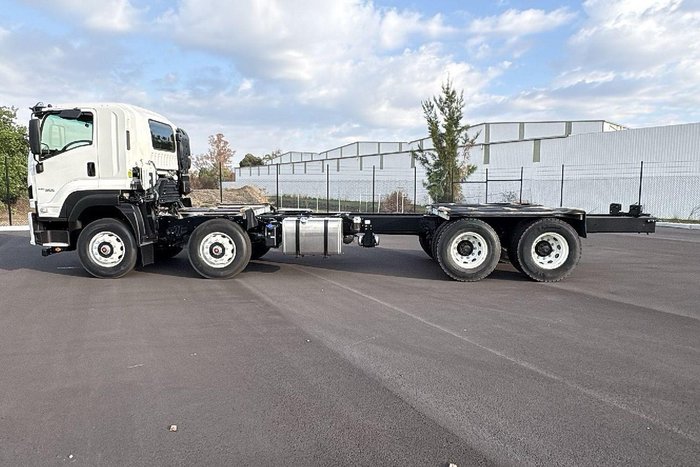 2025 Isuzu F Series