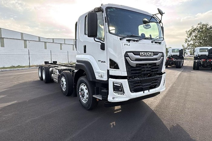 2025 Isuzu F Series