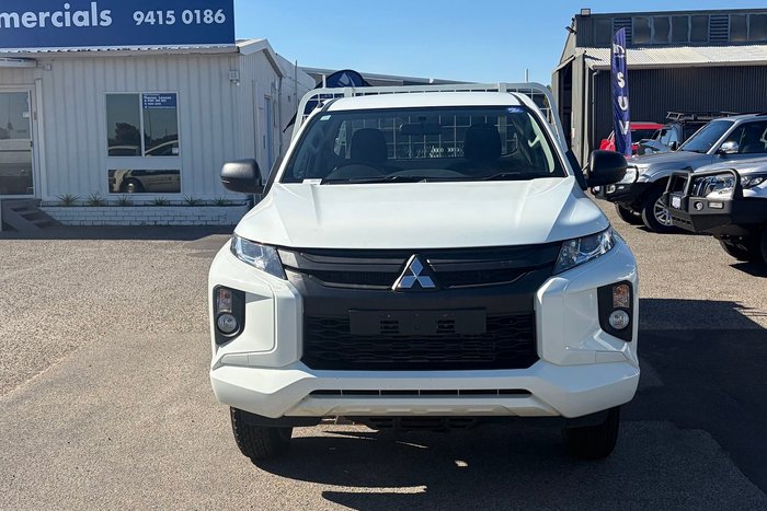 2019 Mitsubishi Triton GLX