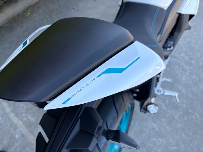 2026 CFMOTO 2026 CF MOTO 450CC 450SR-S