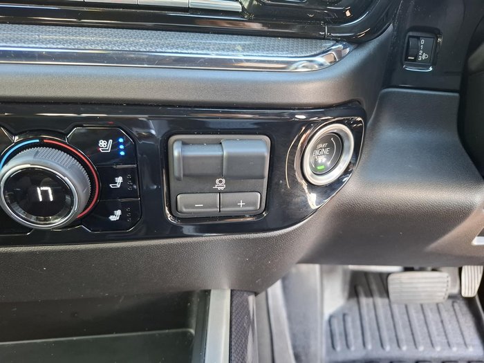 2022 Chevrolet Silverado 1500 ZR2 T1 MY23 4X4 Red Hot