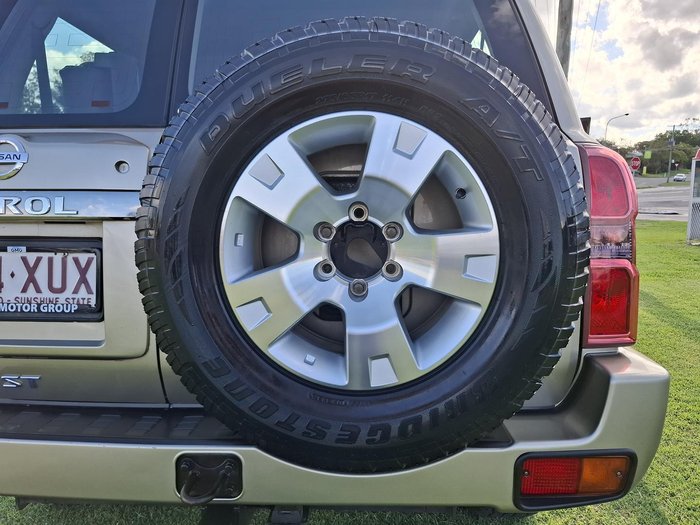 2013 Nissan Patrol ST Y61 4X4 Dual Range Desert Gold