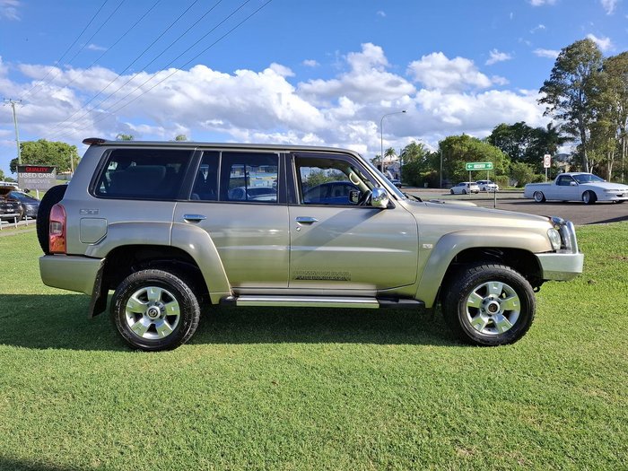 2013 Nissan Patrol ST Y61 4X4 Dual Range Desert Gold