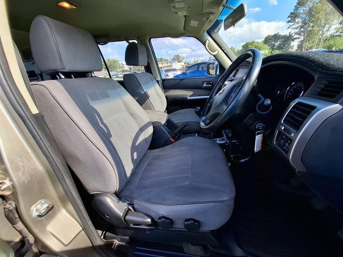 2013 Nissan Patrol ST Y61 4X4 Dual Range Desert Gold