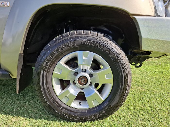 2013 Nissan Patrol ST Y61 4X4 Dual Range Desert Gold
