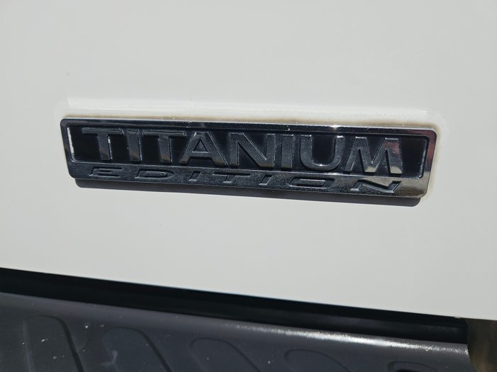 2014 Nissan Navara Titanium