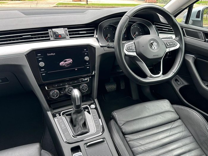 2020 Volkswagen Passat 140TSI Business