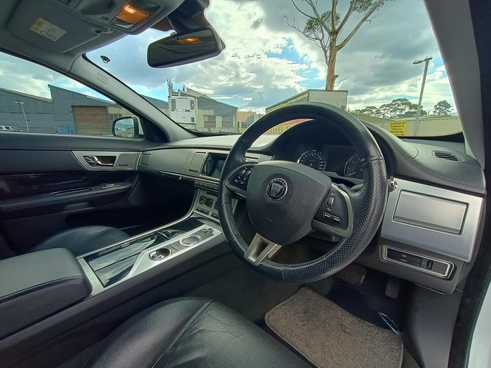 2014 Jaguar XF Premium Luxury X250 MY14 Polaris White