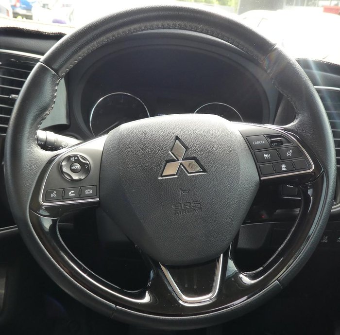 2021 Mitsubishi Outlander ES