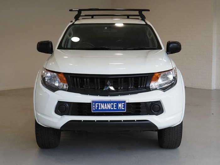 2017 Mitsubishi Triton GLX