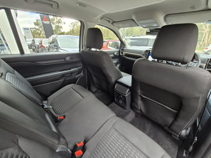 2025 Ford Everest Ambiente