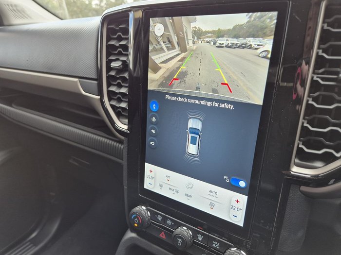 2025 Ford Everest Ambiente