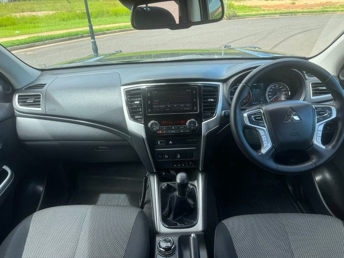 2022 Mitsubishi Triton GLS