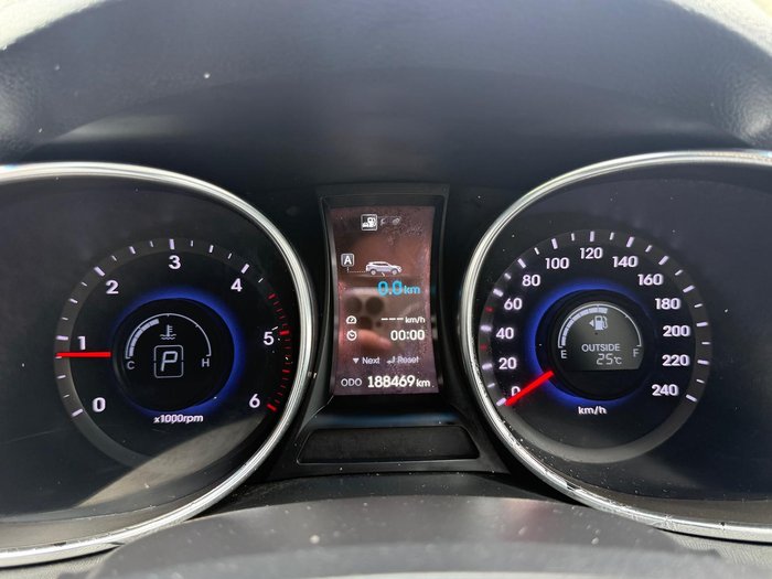 2013 Hyundai Santa Fe Highlander DM MY14 4X4 On Demand Creamy White