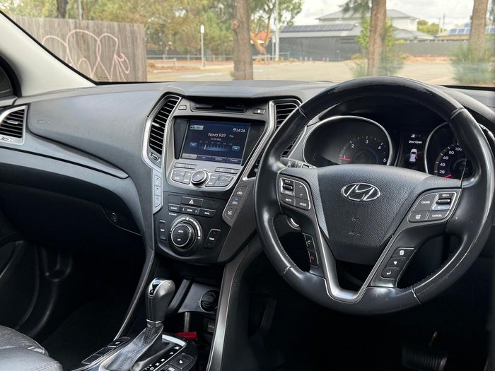 2013 Hyundai Santa Fe Highlander DM MY14 4X4 On Demand Creamy White